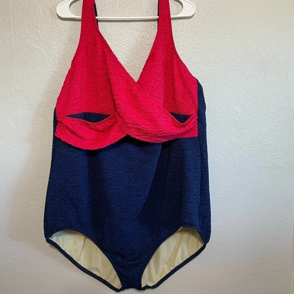 Penbrooke crinkled one piece swimsuit plus size​​​​